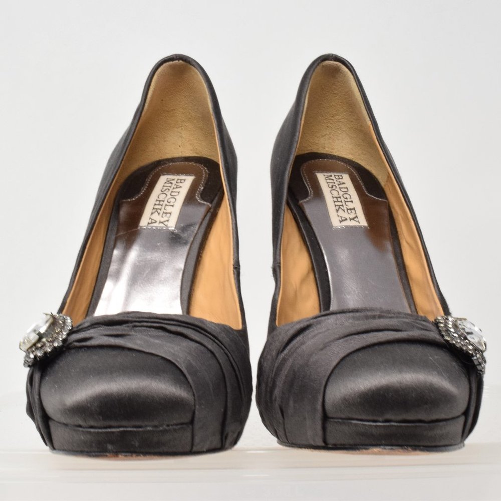 Badgley Mischka Heels Closed Toe Satin Jewel 6.5 - Picture 5 of 16